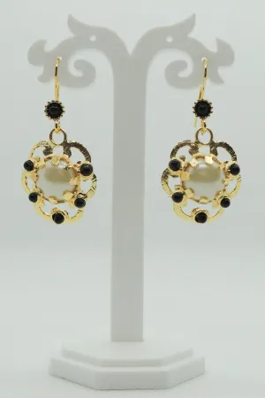 Sashi Earrings In Black